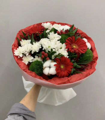 Сборный букет № 147, красный вариант